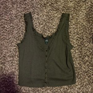 Wild fable ruffle green tank top